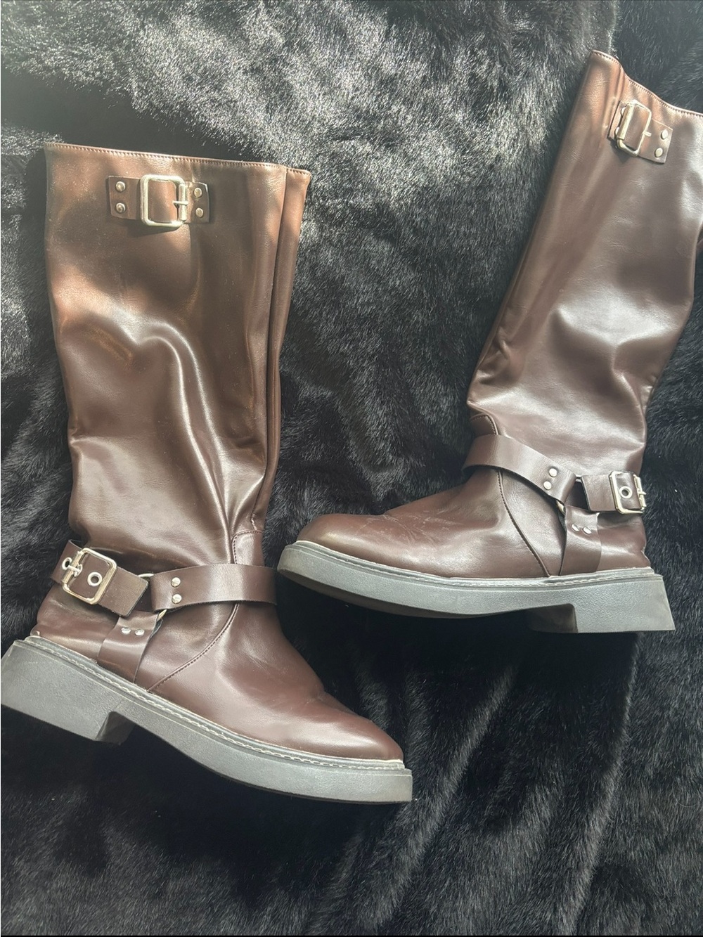 2/10$ Brown Moto Buckle Knee High Boots | Riding Boots | Women’s Size 8